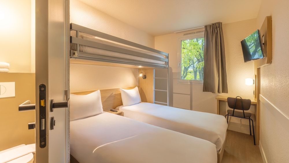 Bild von Standardzimmer, Mehrere Betten