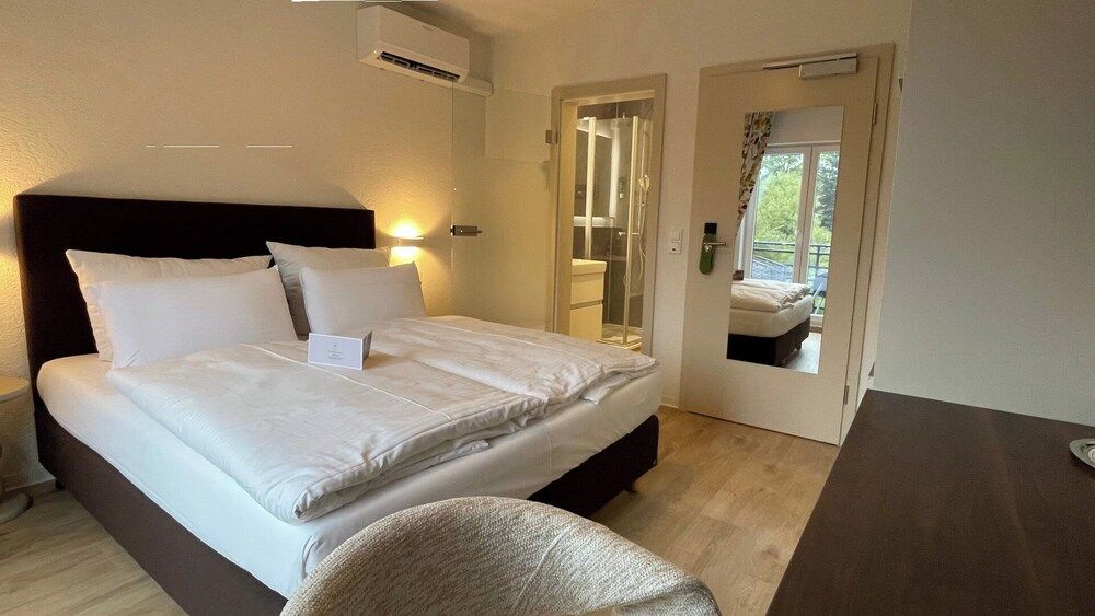 Bild von Doppelzimmer Gästehaus Straßenblick