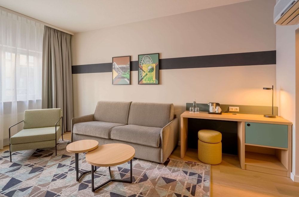 Bild von Zimmer, 1 King-Bett und Schlafsofa