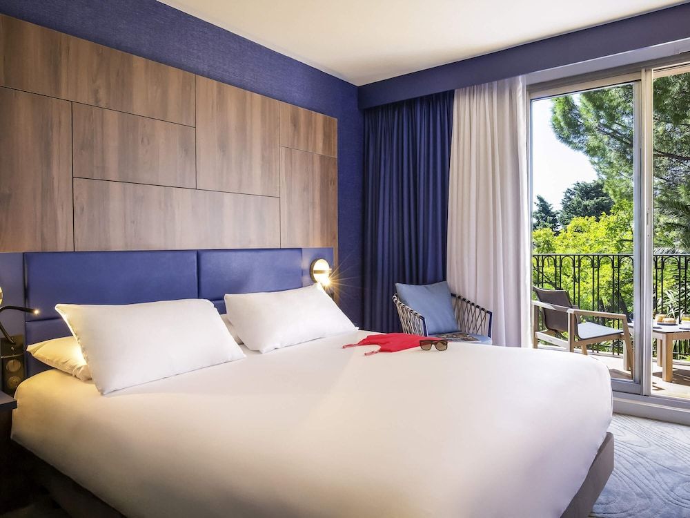 Bild von Privilege, Zimmer, 1 Doppelbett, Terrasse, Gartenblick